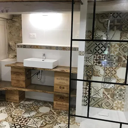 Nyaraló Loustalneve Bourg-de-Visa