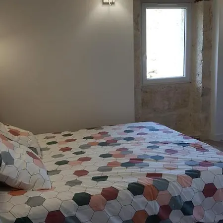 Loustalneve Holiday home